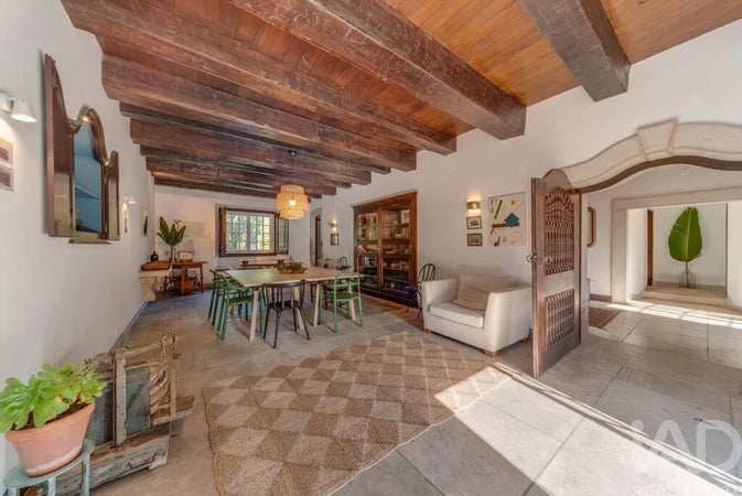 House in Barcarena - view 1