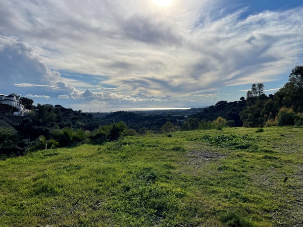 Land in Estepona - view 1