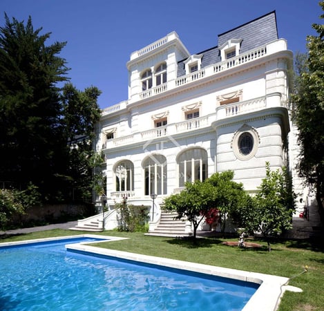 House in Barcelona - view 1