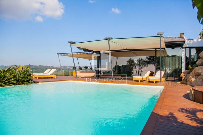 House in Girona - view 1