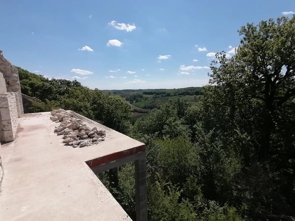 House in Lacour - view 1