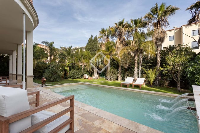 House in Barcelona - view 1