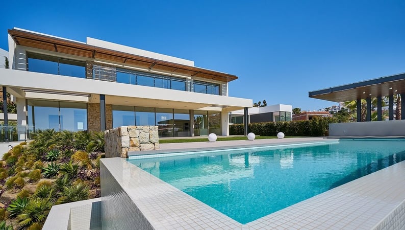 Villa in Malaga - view 1