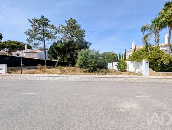 Land in Almancil - view 1