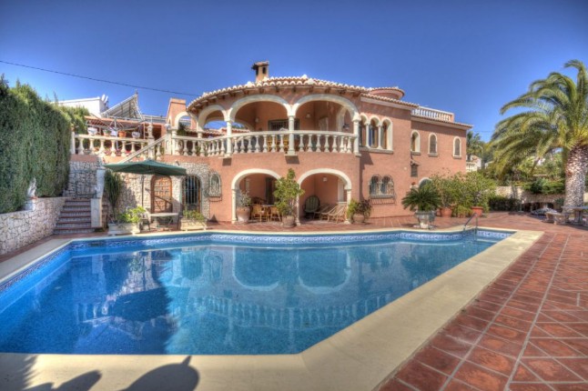 Villa in Benissa - view 1