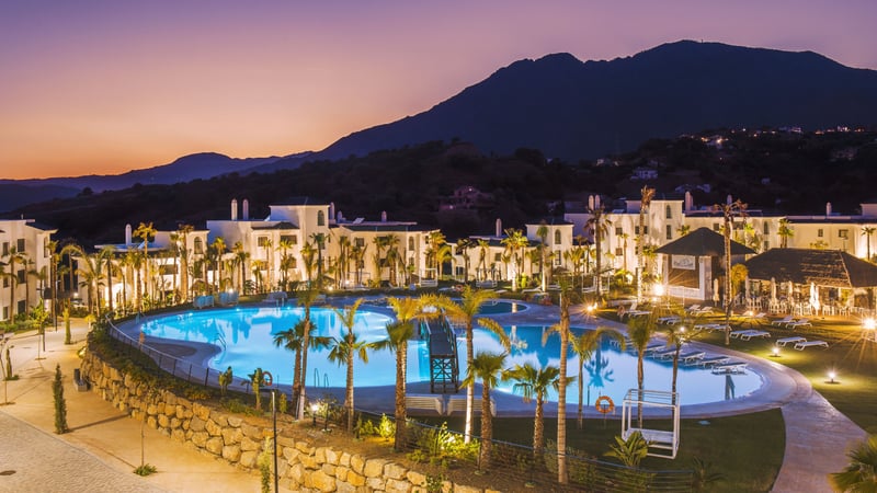 Apartment in Estepona - view 1