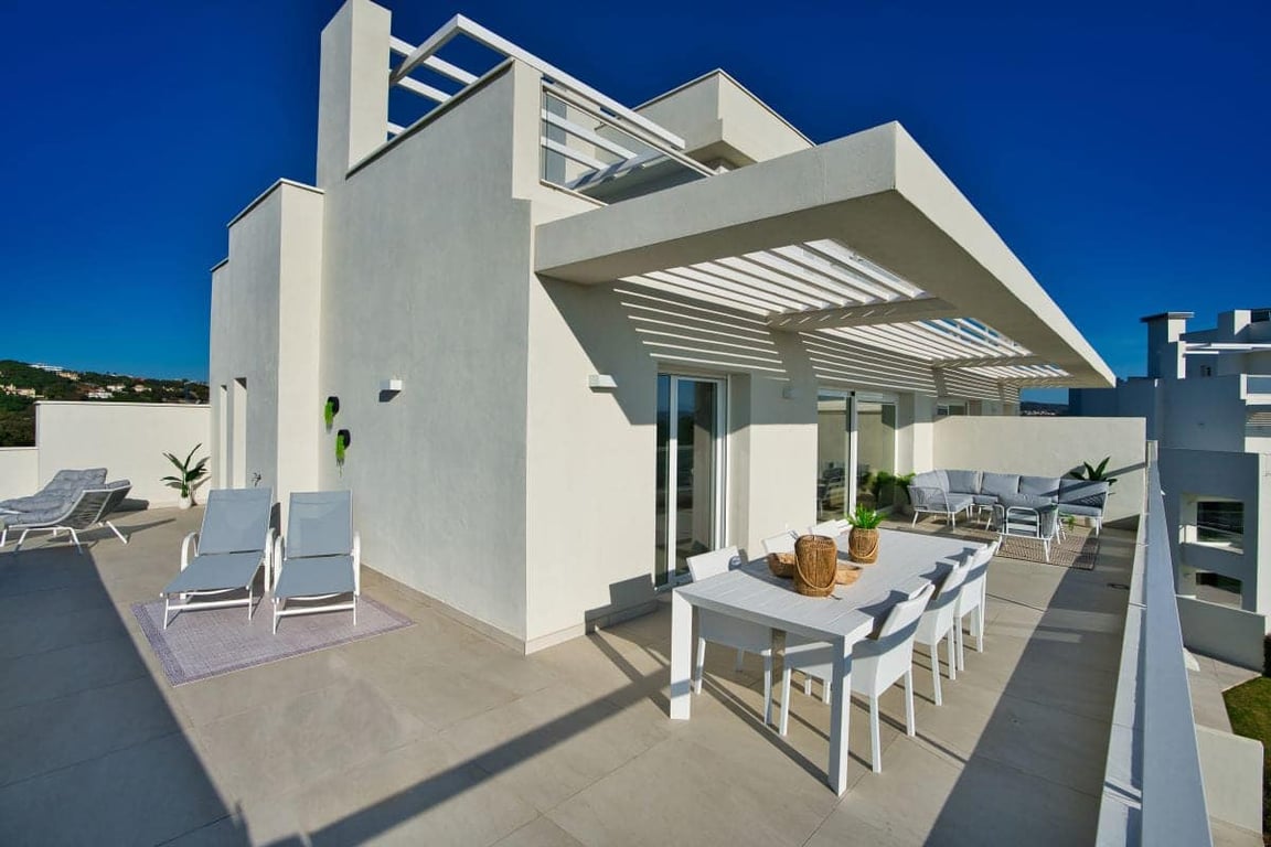 Penthouse in Sotogrande - Image 3
