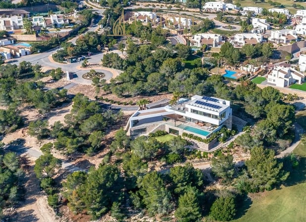 House in Konia - view 1