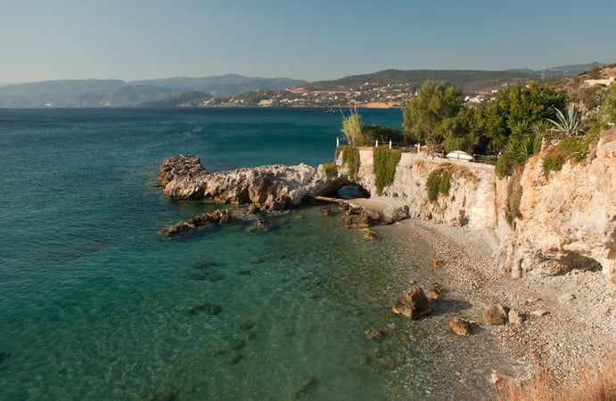House in Agios Nikolaos - view 1