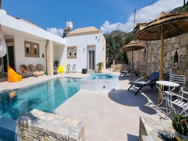 House in Vainia - view 1