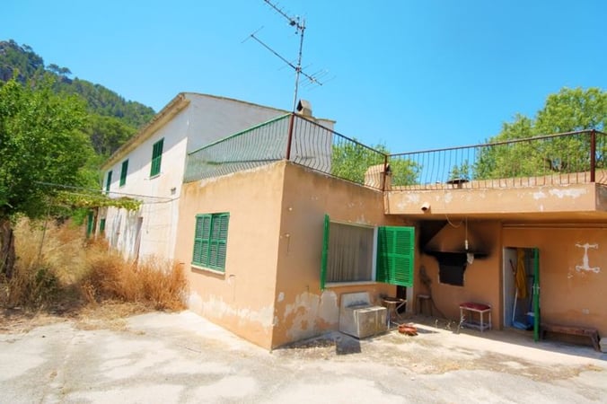 Farm, Ranch or Equestrian in Andratx - view 1