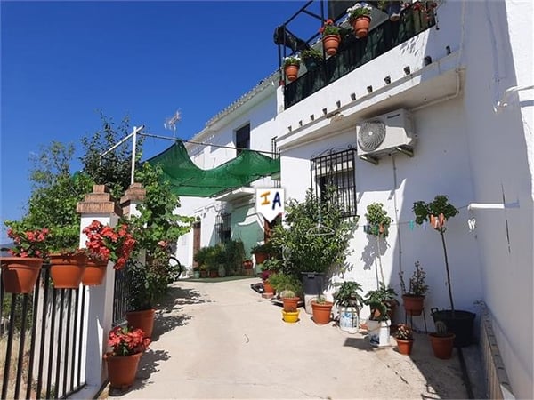 House in Priego de Cordoba - view 1