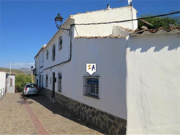 House in Las Casillas de Martos - view 1