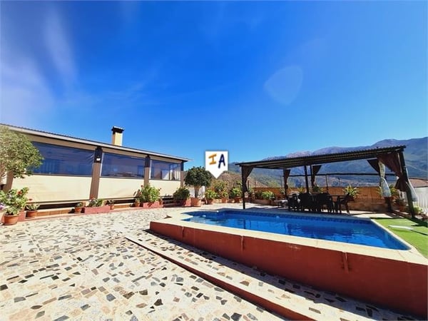 Farm, Ranch or Equestrian in Torre del Mar - view 1