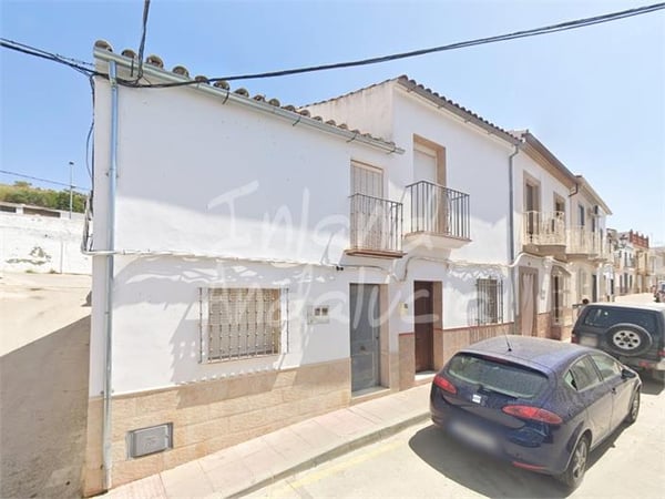 House in Pruna - view 1