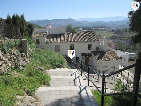 Farm, Ranch or Equestrian in Priego de Cordoba - view 1