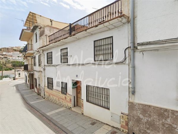 House in Loja - view 1