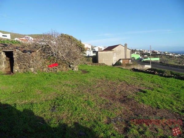 Land in Ribeirinha - view 1