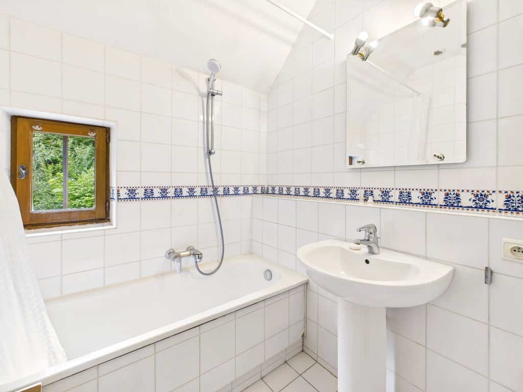 House in Parisot - Image 3