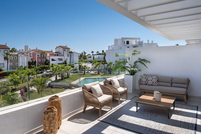 Apartment in Estepona - view 1