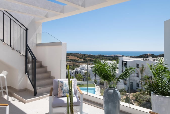 Apartment in Estepona - view 1