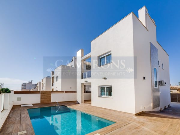 Villa in Alicante - view 1