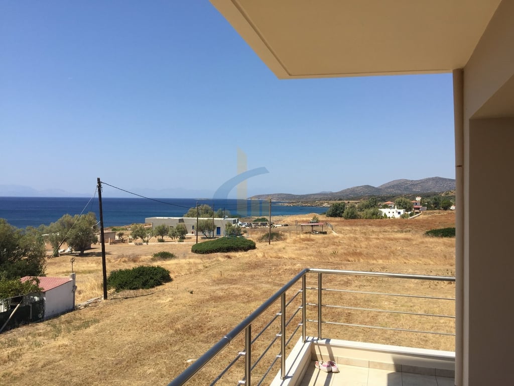 House in Neapoli - Image 3