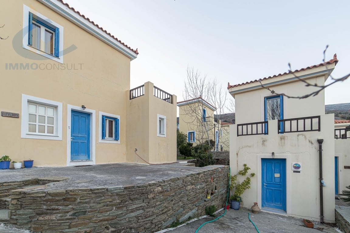 House in Menites - Image 2