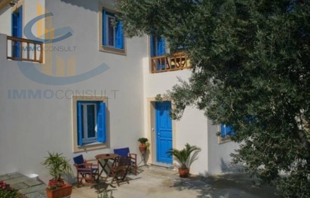 House in Menites - Image 3