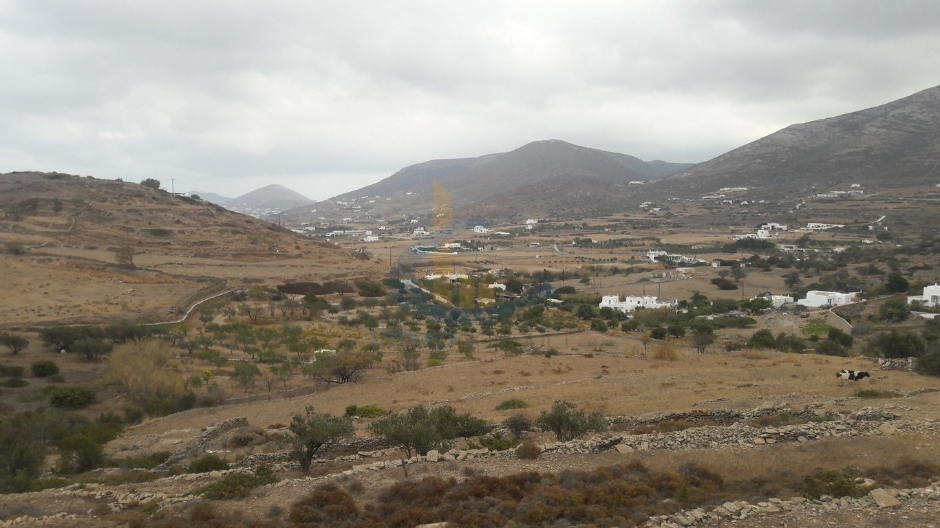 Land in Parikia - Image 2