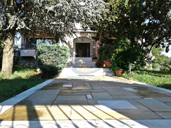 House in Rodopoli - view 1