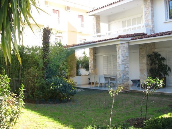 House in Glyfada - view 1