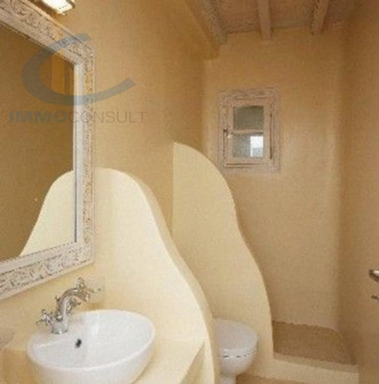 House in Apollon - Image 3