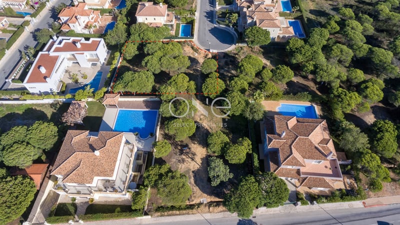 Land in Faro - view 1