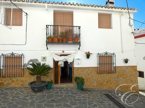 Villa in Torre del Mar - view 1