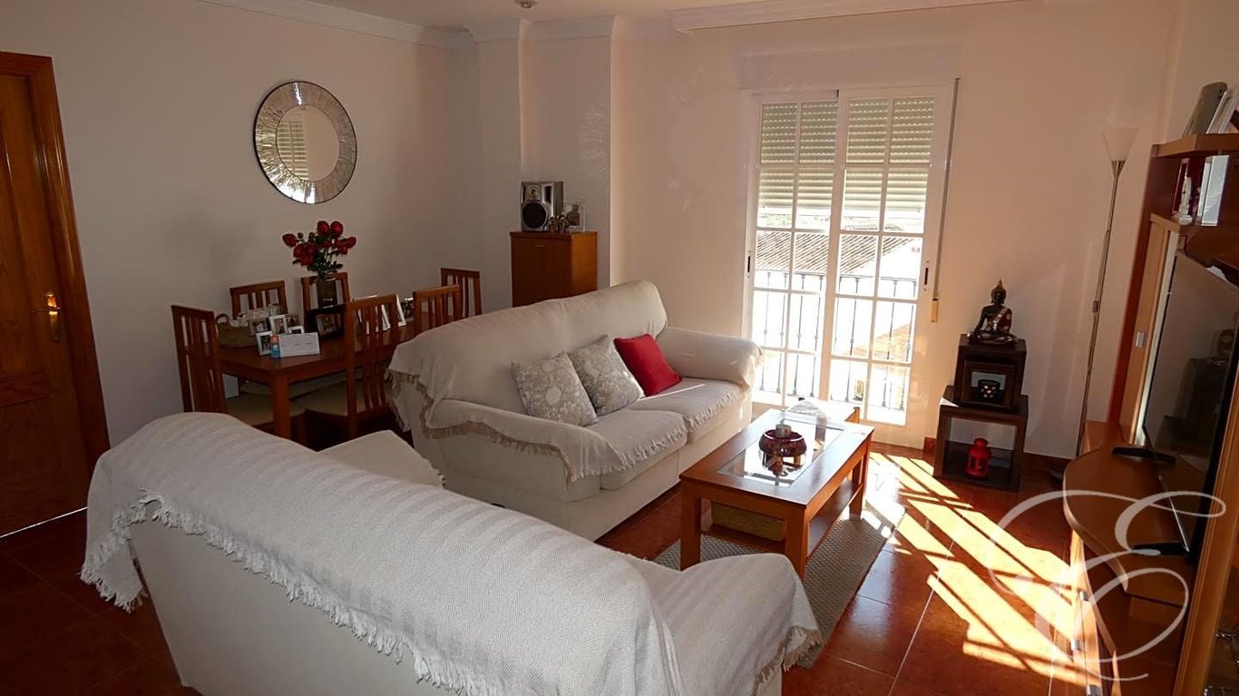 Villa in Torre del Mar - Image 3