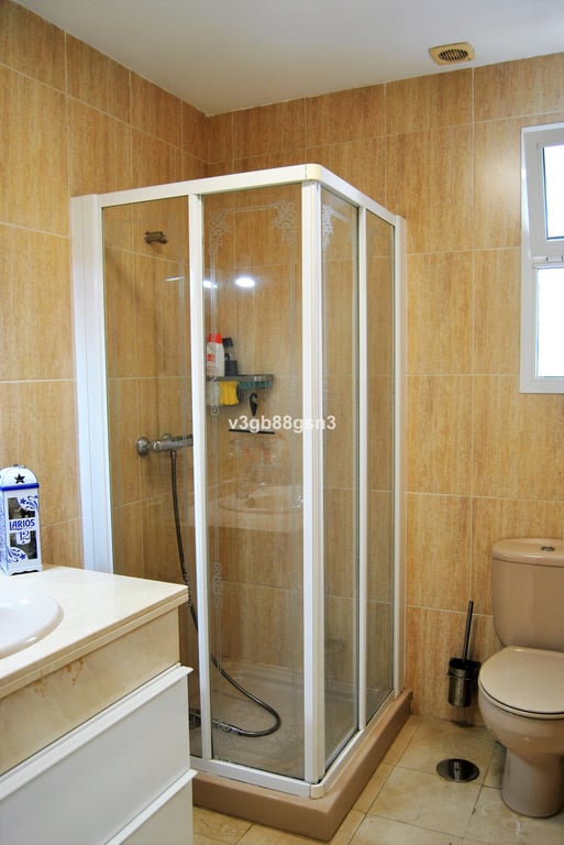 Apartment in Marbella - Image 3