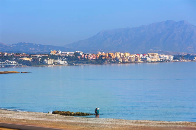 Penthouse in Urbanizacion San Roque Club - view 1
