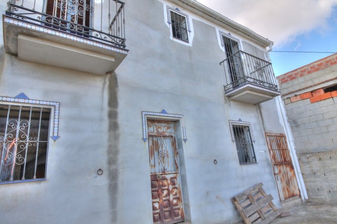 House in Alcutar - view 1