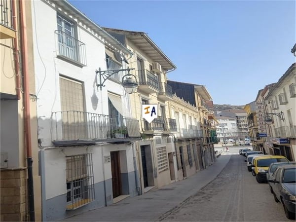 House in Alcala la Real - view 1