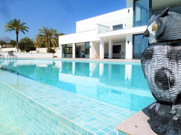 Villa in Partidor - view 1