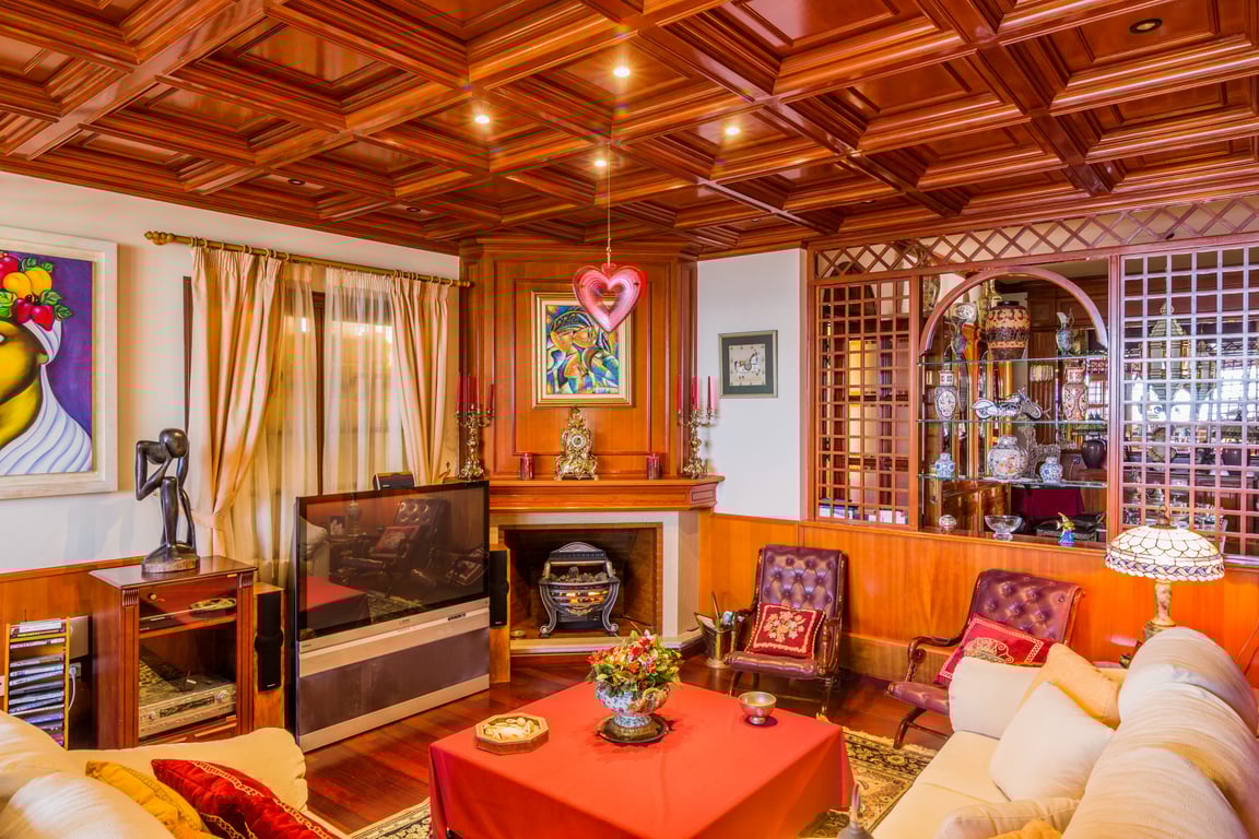 Villa in Atalaya Isdabe - Image 3