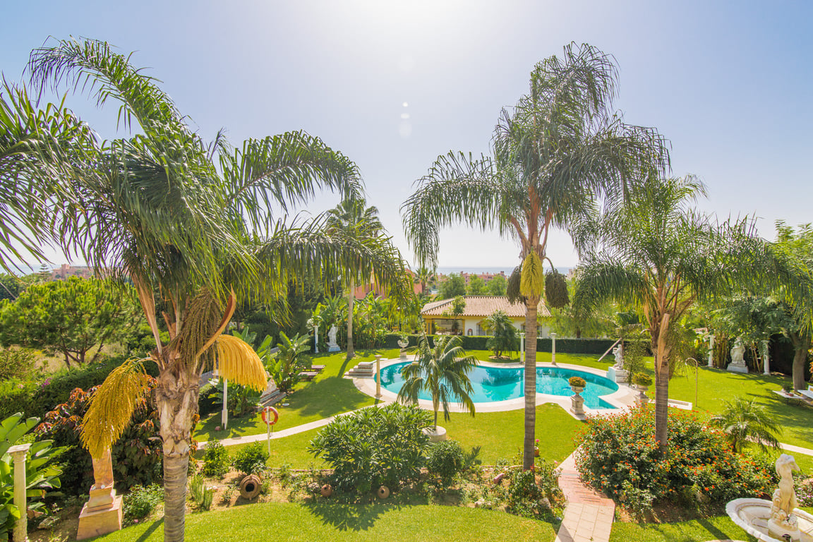 Villa in Atalaya Isdabe