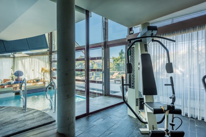 Villa in Urbanizacion la Heredia - view 1