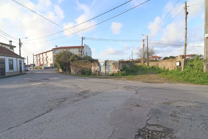 Land in Guilhova - view 1