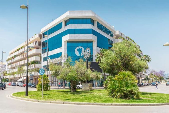 Apartment in Puerto Banus - view 1