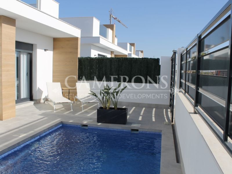 House in Roldan - Image 2