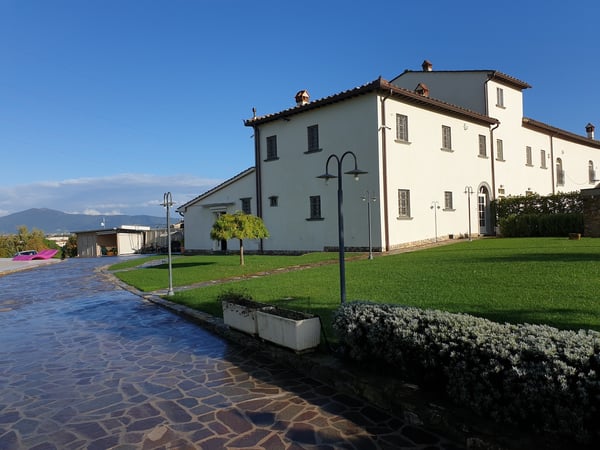 House in Quarrata - view 1