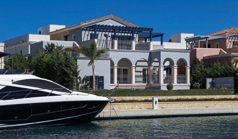 Villa in Limassol - view 1