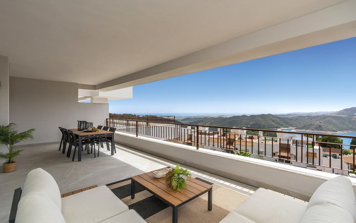 Apartment in Istan - view 1